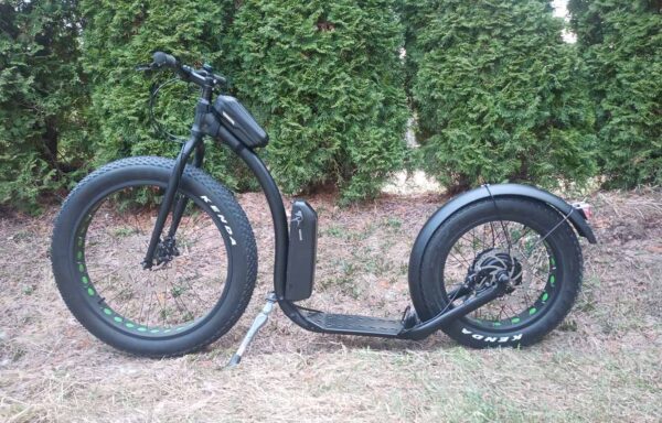 Кикбайк «FAT»